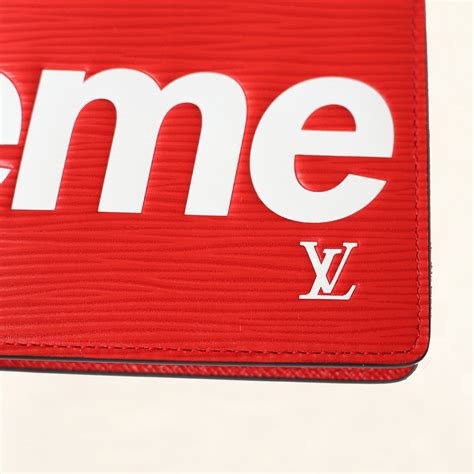 red supreme wallet